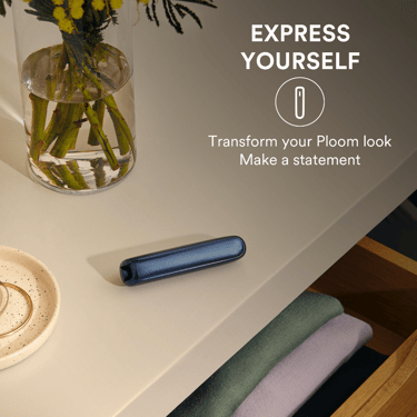 Ploom AURA front panel in Glacier White: express yourself with different vibrant colors.